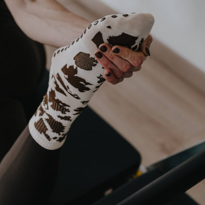 GRIP SOCKS | COWLY